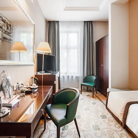 Hotel Dyplomat-2